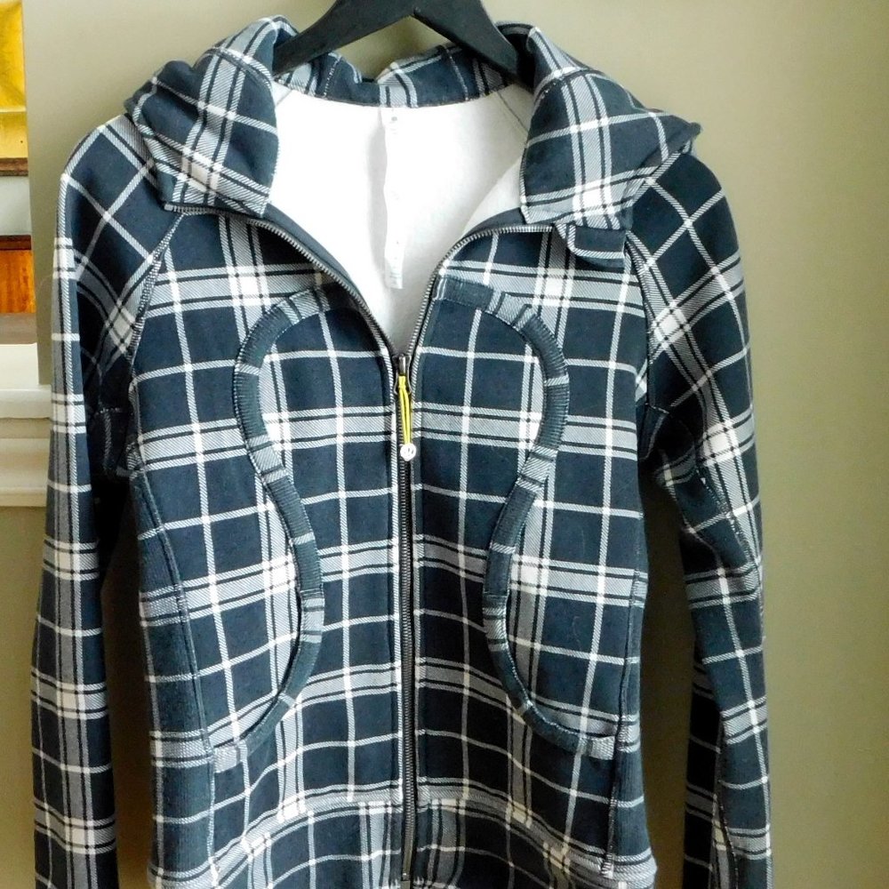 Lululemon Scuba Hoodie- Plaid design